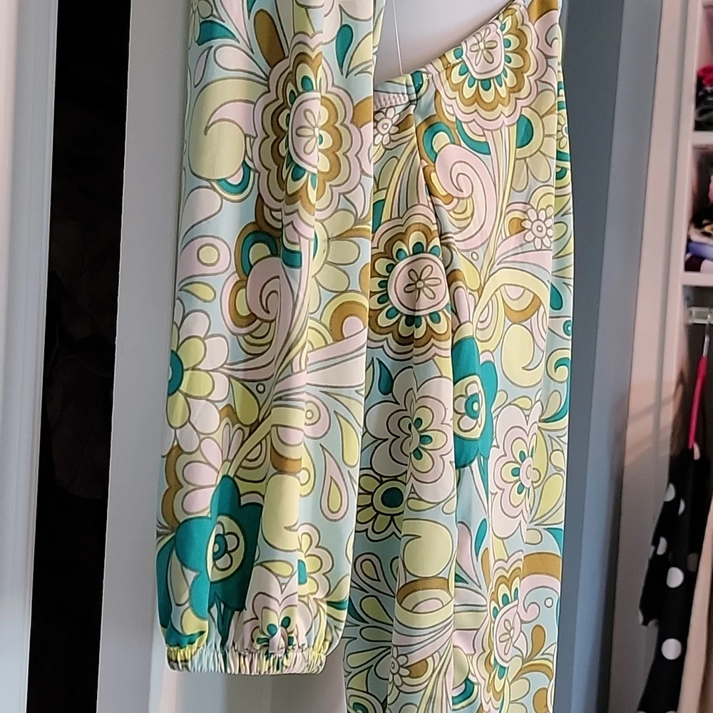Almost Famous "Want it Wear it Love it" Girls Out Night Dress 💚💛 - Picture 3 of 7